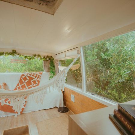 The Amazing Inacio Bus Converted Home Sintra Luaran gambar