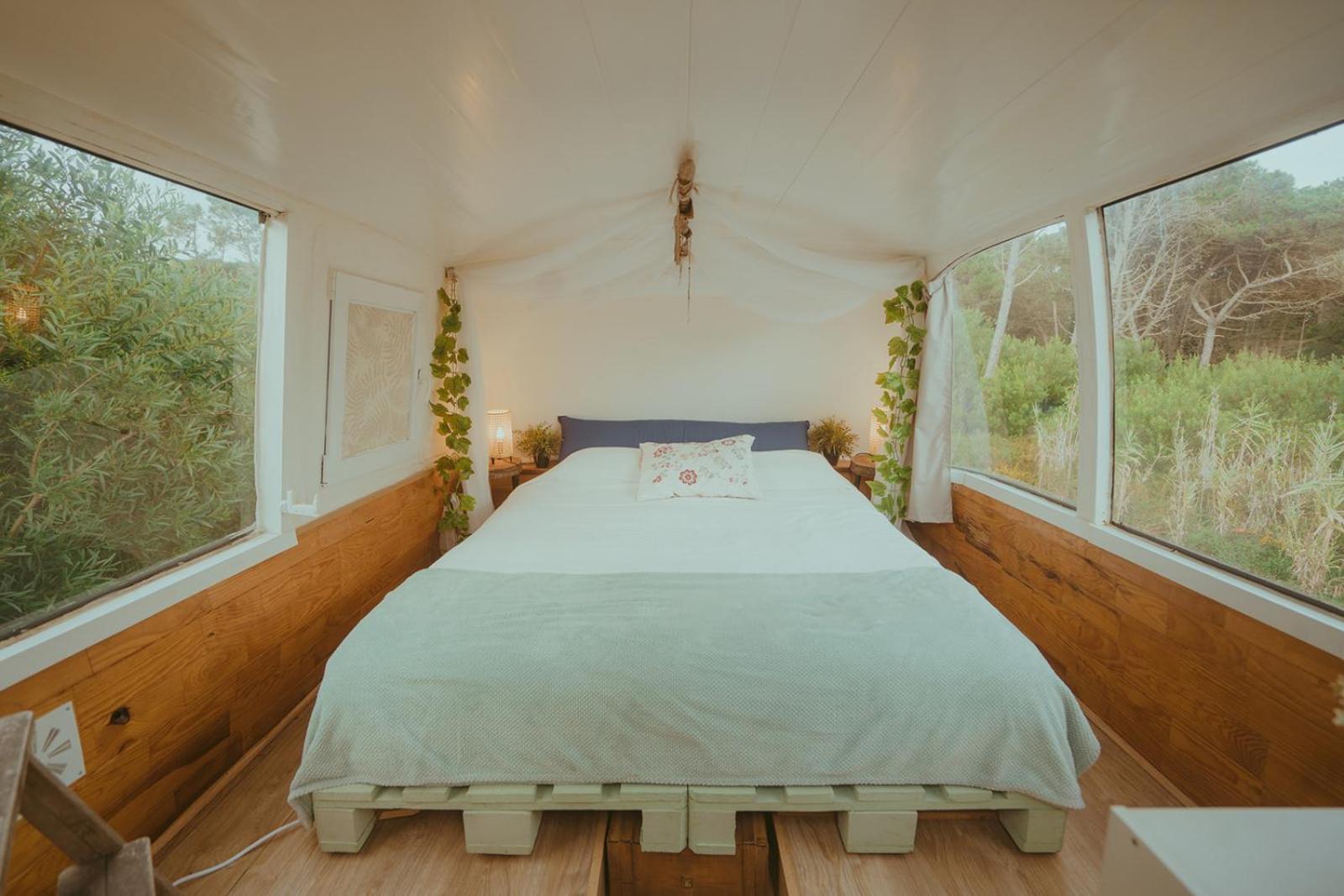 The Amazing Inacio Bus Converted Home Sintra Luaran gambar
