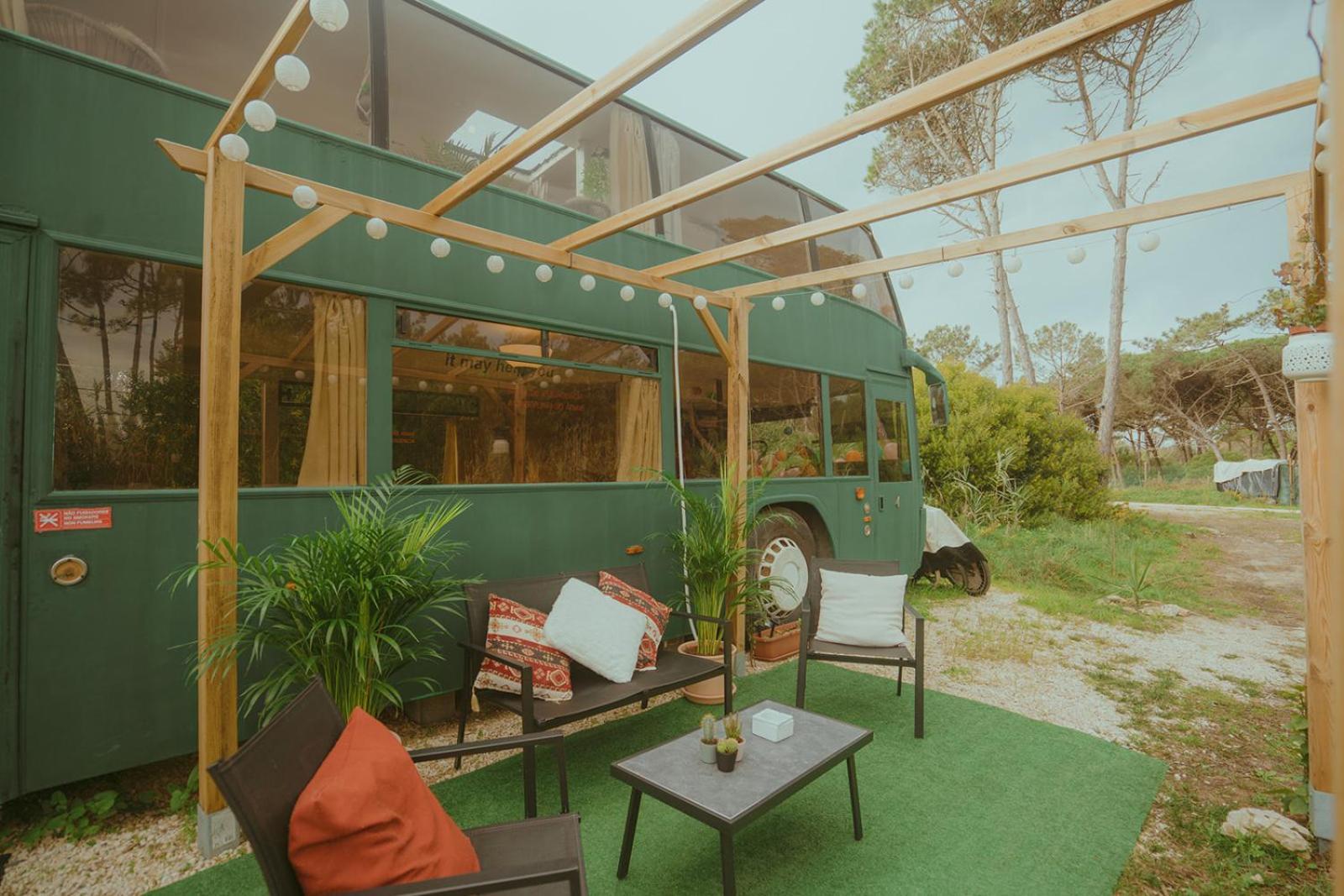 The Amazing Inacio Bus Converted Home Sintra Luaran gambar